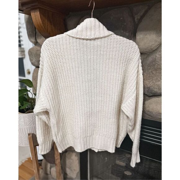 Anthropologie Cable Knit soft sweater - Picture 5 of 14